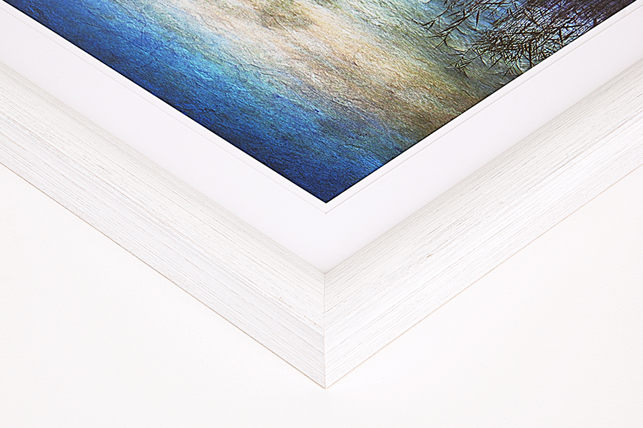 White lincoln framed print corner